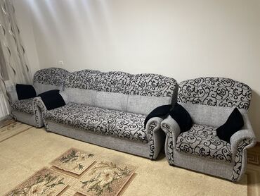 диван и два кресла: Гарнитур для зала, Б/у