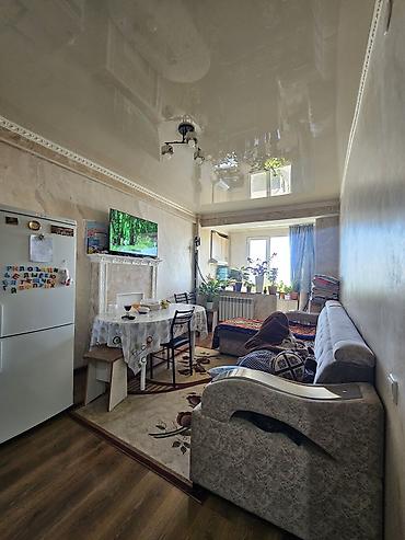 8: 1 комната, 35 м², Элитка, 8 этаж — 6