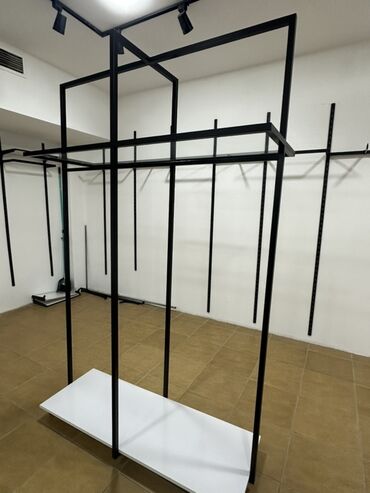 sari tukler ucun lazer: Mağaza üçün metal asılqan-stend -3-ədəd -190m ALINIB 150m SATILIR -