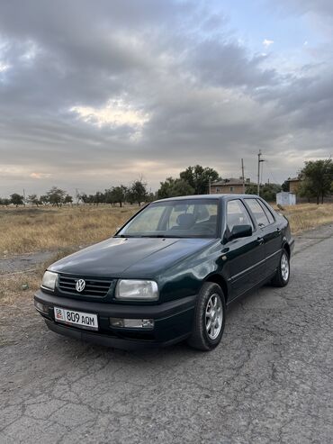 матиз 1 2: Volkswagen Vento: 1997 г., 2 л, Механика, Бензин, Седан