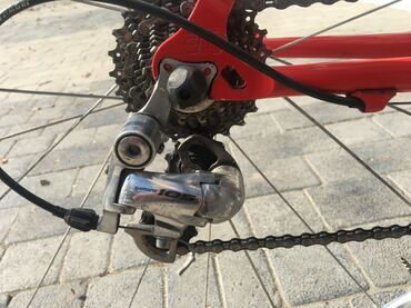 İdman velosipedləri: Yol velosipedi – Eddy Merckx Xüsusiyyətlər: - Brend/model: Eddy — 6