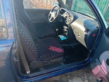 Другие автомобили: Компактный хэтчбек синего цвета с 3 дверями. Практичный городской — 7