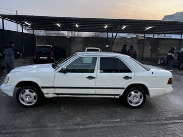 Mercedes-Benz: Mercedes-Benz W124: 1985 г., 2.3 л, Механика, Бензин, Седан — 14
