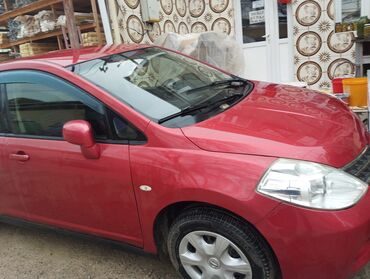 Nissan: Nissan tida satlir əla vəziyyətdədir - Rəng: qırmızı kuzov — 16