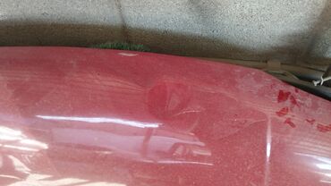 для кузовного ремонта: Капот Volkswagen 1995 г., Б/у, цвет - Красный, Оригинал