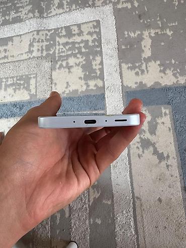note 2: Samsung Galaxy A35 5G - Память: 8 ГБ ОЗУ, 128 ГБ встроенной (на — 4