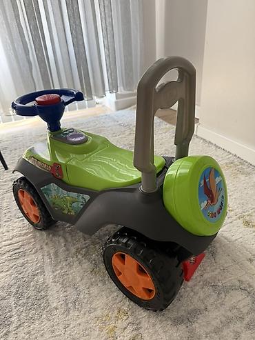 Балдар дүйнөсү: Абсолютно новая Каталка-машинка Dino World для малышей - Яркий дизайн — 1