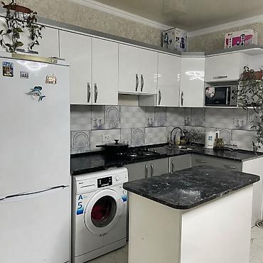 Продажа коттеджей и домов: 6 комнат и более, 180 м², 6 соток, Ош, Туран мкр., Собственник — 11