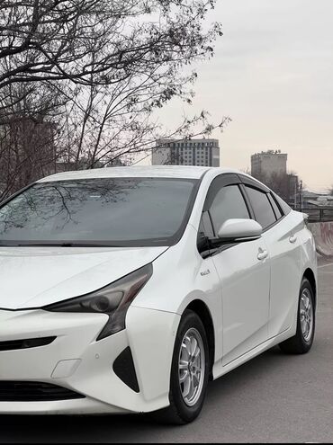 батареи приус: Toyota Prius: 2018 г., 1.8 л, Вариатор, Гибрид, Седан