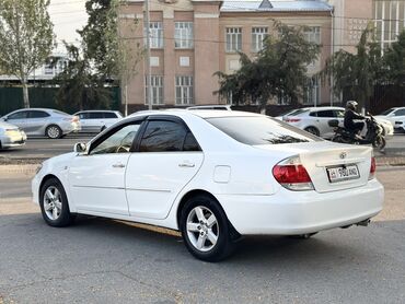 колодка тормозная передняя: Toyota Camry: 2003 г., 2.4 л, Автомат, Газ, Седан