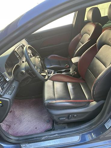 Продажа авто: Hyundai Avante: 2018 г., 1.6 л, Автомат, Бензин, Седан — 5