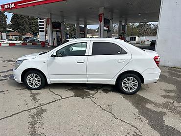 primicka taksi: Chevrolet Cobalt: 1.5 l | 2024 il 150000 km Sedan — 7