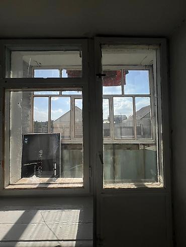 Продажа квартир: 3 комнаты, 75 м², 1 этаж — 12