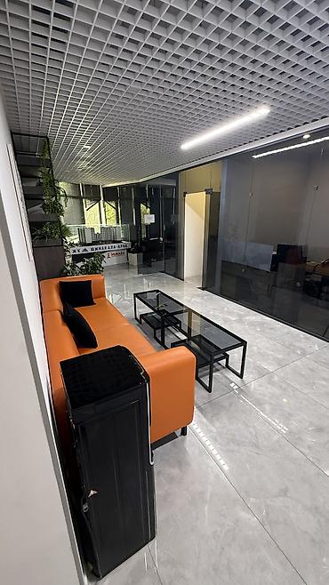 кафе столовые: Аренда офисов, 326 м², В жилом комплексе, 1 линия — 7