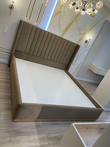 Двуспальные кровати: Двуспальная кровать, Новый, Каркас без матраса, длина - 200 см — 12