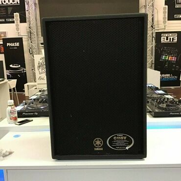 Проекторы: Yamaha C115 Продается только парой. Акустические системы этой серии