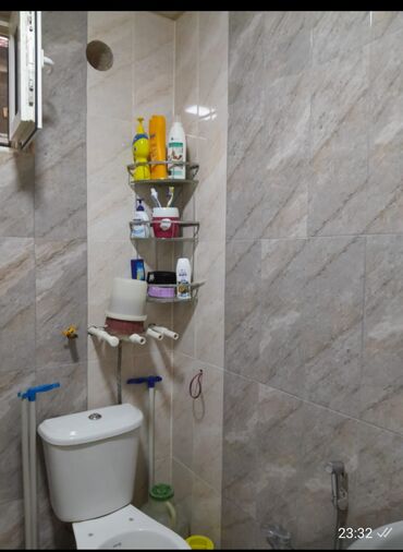 Kommersiya daşınmaz əmlakının satışı: Ceyranbatan həyət evi satilir.3otaq sənədli ve təmirli -da lalafo.az — 17 Kommersiya daşınmaz əmlakının satışı: Ceyranbatan həyət evi satilir.3otaq sənədli ve təmirli — 17