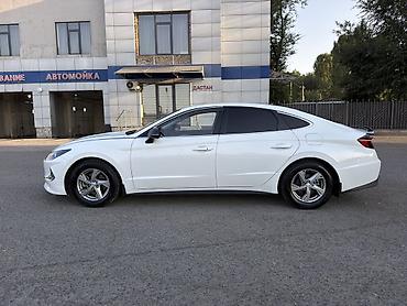 Продажа авто: Hyundai Sonata: 2022 г., 2 л, Автомат, Газ, Седан — 8