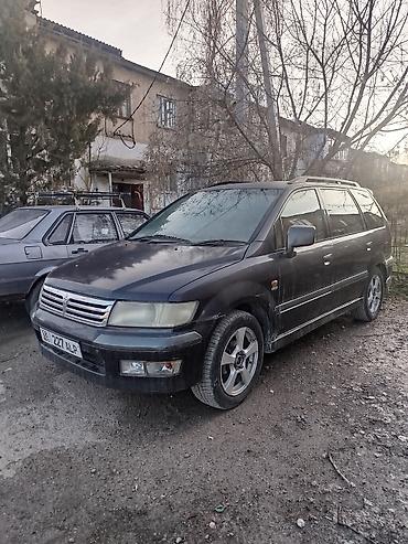 2 8: Mitsubishi Grandis: 1997 г., 0.2 л, Автомат, Бензин, Минивэн — 3