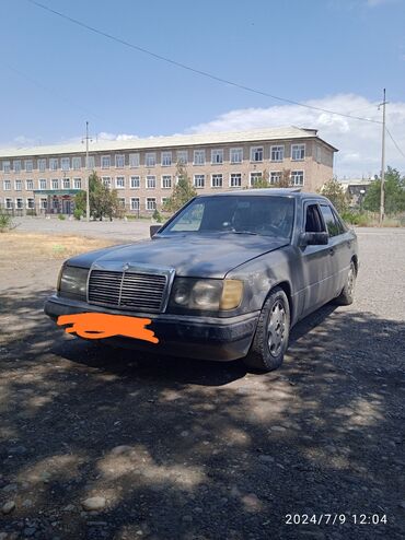 раритет машины: Mercedes-Benz 230: 1990 г., 2.3 л, Механика, Газ, Седан