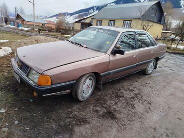 Audi: Audi 100: 1983 г., 1.8 л, Механика, Бензин, Седан