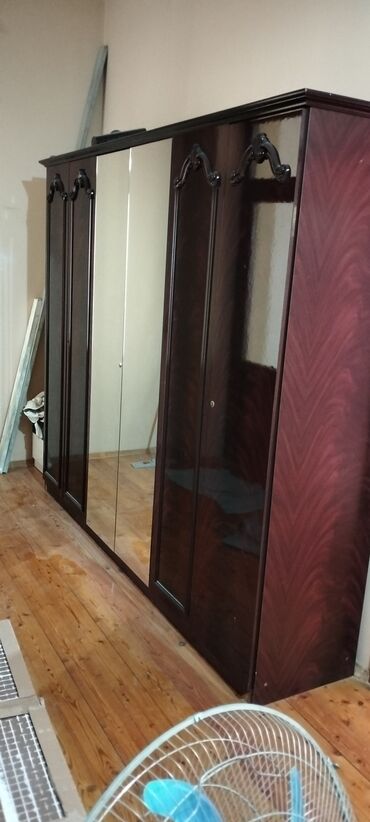 qapı setka: İşlənmiş, Açılan, 6 qapı Düz dolab, Qarderob, paltar dolabı