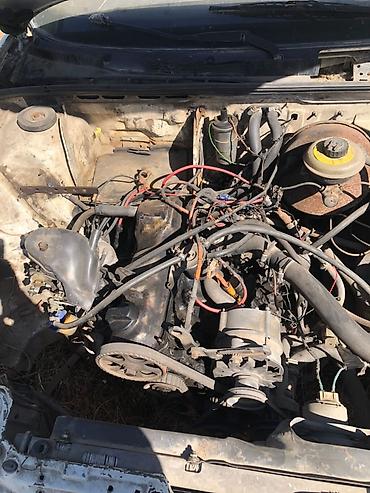audi 100: Audi 80: 1990 г., Механика, Седан — 6