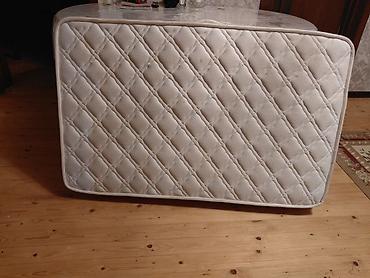 doşəkcələr: Ortopedik döşək - Ölçü: təxmini 130×80 sm (tək nəfərlikdən geniş, iki — 3