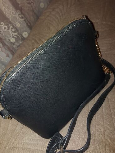 черные детские футболки: Klatç, Michael Kors, İşlənmiş