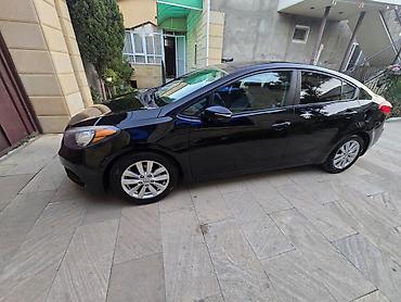 skoda rapid: Kia Forte sedan - Kuzov: 4 qapılı sedan, qara rəng - Mühərrik və — 2