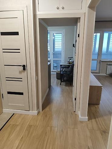 tophouse: 3 комнаты, 79 м², 12 мкр 106 серия, 8 этаж, Евроремонт — 5
