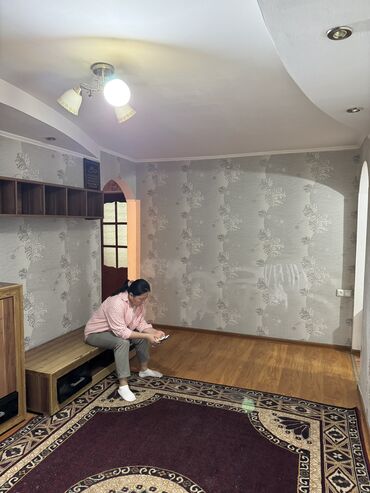 квартиры токмок аренда: 3 бөлмө, Менчик ээси, Чогуу жашоо менен, Толугу менен эмереги бар