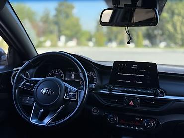 Kia: Kia K3: 2019 г., 1.6 л, Вариатор, Бензин, Седан — 9