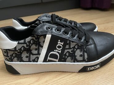 sport ayaqqabılar kisi üçün: Dior, Размер: 40, цвет - Белый, Новый