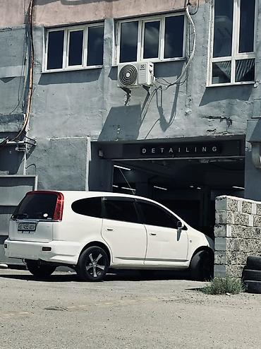 Продажа авто: Honda Stream: 2003 г., 2 л, Автомат, Бензин, Минивэн — 7