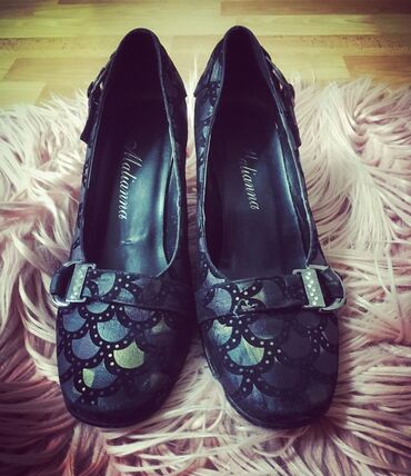 Tuflilər: Tuflilər, Ölçü: 36, rəng - Qara, İşlənmiş — 8