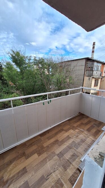 Köhnə tikili: Bakı, 3-cü mikrorayon, 1 otaqlı, Köhnə tikili, m. Memar Əcəmi, 35 kv. m — 3