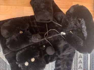 шуба дордой: Продам шубку на 5-7л состояние отличное лёгкая и теплая 500с
