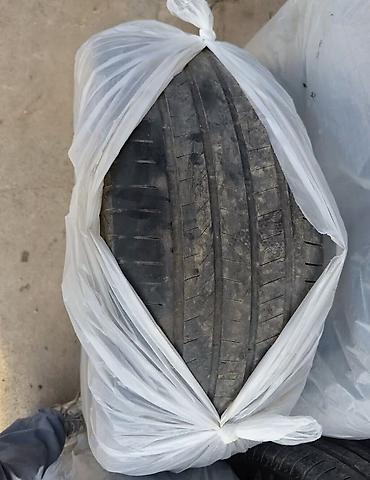 385 55: Летние шины Bridgestone Alenza 001 - Размер: 285/50 R20 - Индекс — 4