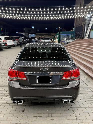 Chevrolet: Chevrolet Cruze: 1.4 l | 2014 il 329000 km Sedan — 6