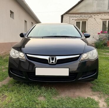 купить маленькую машину недорого: Honda Civic: 2009 г., 1.5 л, Автомат, Гибрид, Седан