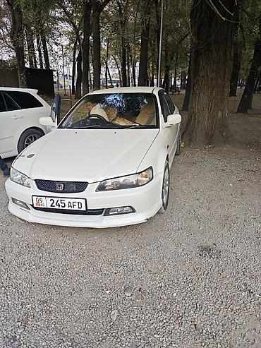 Honda Accord: 2000 г., Автомат, Бензин, Седан