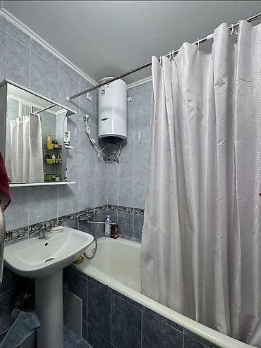 52: 2 комнаты, 52 м², Юг-2 мкр 106 серия, 6 этаж — 3