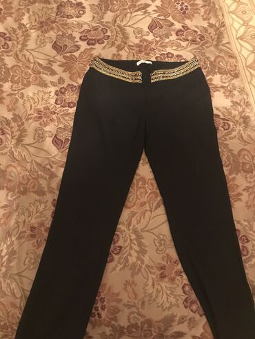 Köynək və bluzalar: Her biri yeni kimi 3 azn — 9