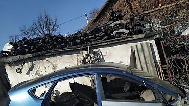 prius: Toyota Prius 20 крыша, Тойота Приус 20 крыша Ул. Ильменская 106 Япи — 2