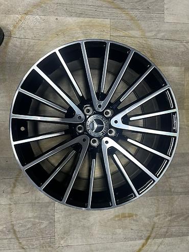 Литые Диски R 19 AMG, Комплект, отверстий - 5, Новый