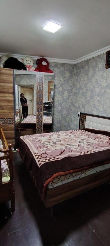 Köhnə tikili: Bakı, Bülbülə qəs., 3 otaqlı, Köhnə tikili, m. Koroğlu, 1 kv. m -da lalafo.az — 12 Köhnə tikili: Bakı, Bülbülə qəs., 3 otaqlı, Köhnə tikili, m. Koroğlu, 1 kv. m — 12