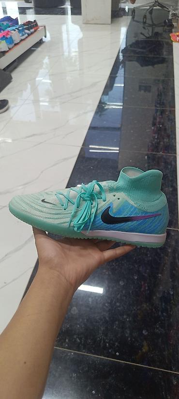 nike dunk: Представляем мужские кроссовки Nike, идеально подходящие для футзала — 1