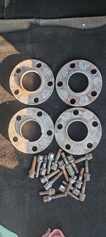 Təkər ara məsafə artırıcı spacerlər (4 ədəd +20 ədəd uzun bolt 120 azn