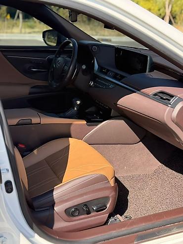 Lexus: Lexus ES: 2022 г., Гибрид, Седан — 12